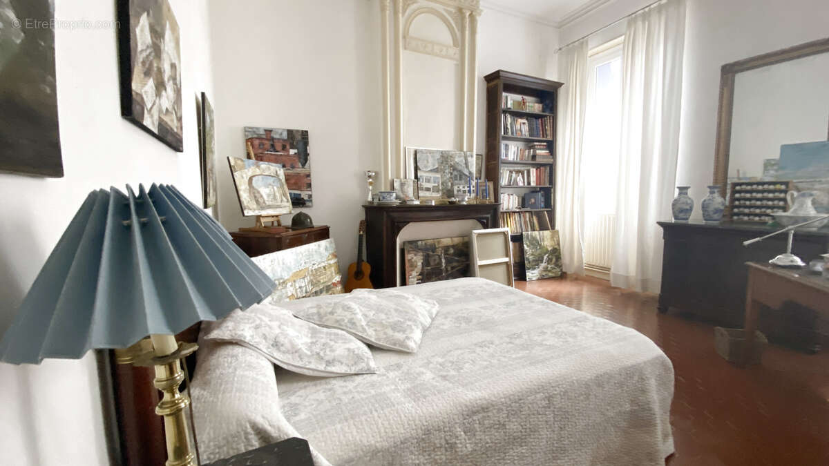 Maison à SAINT-GILLES