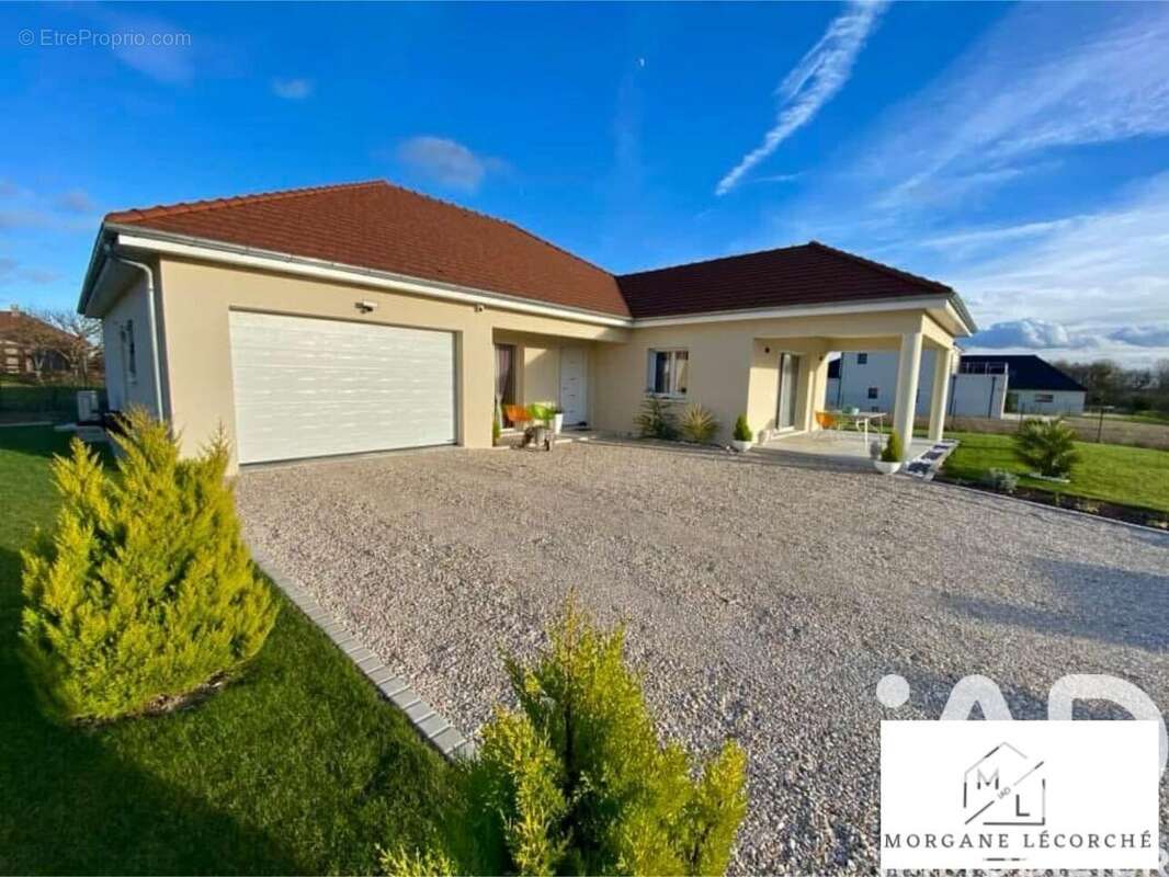 Photo 2 - Maison à PAYNS