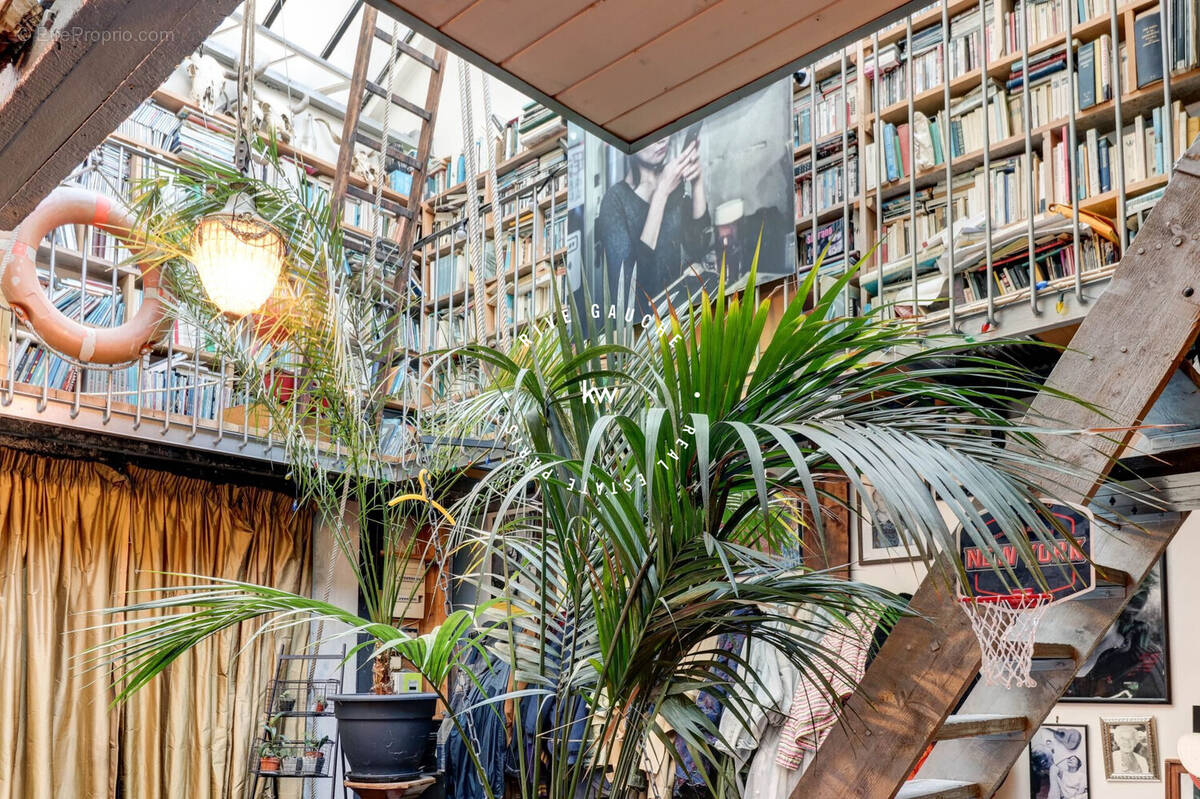 Maison à PARIS-15E