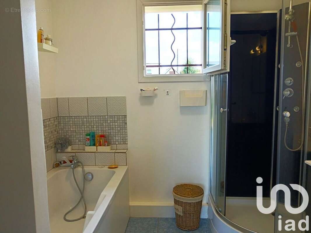 Maison 106 m² à Boissey-Le-Chatel  - photo 6