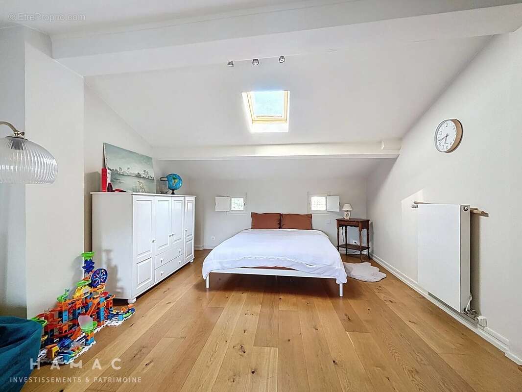 Maison à SAINTE-FOY-LES-LYON