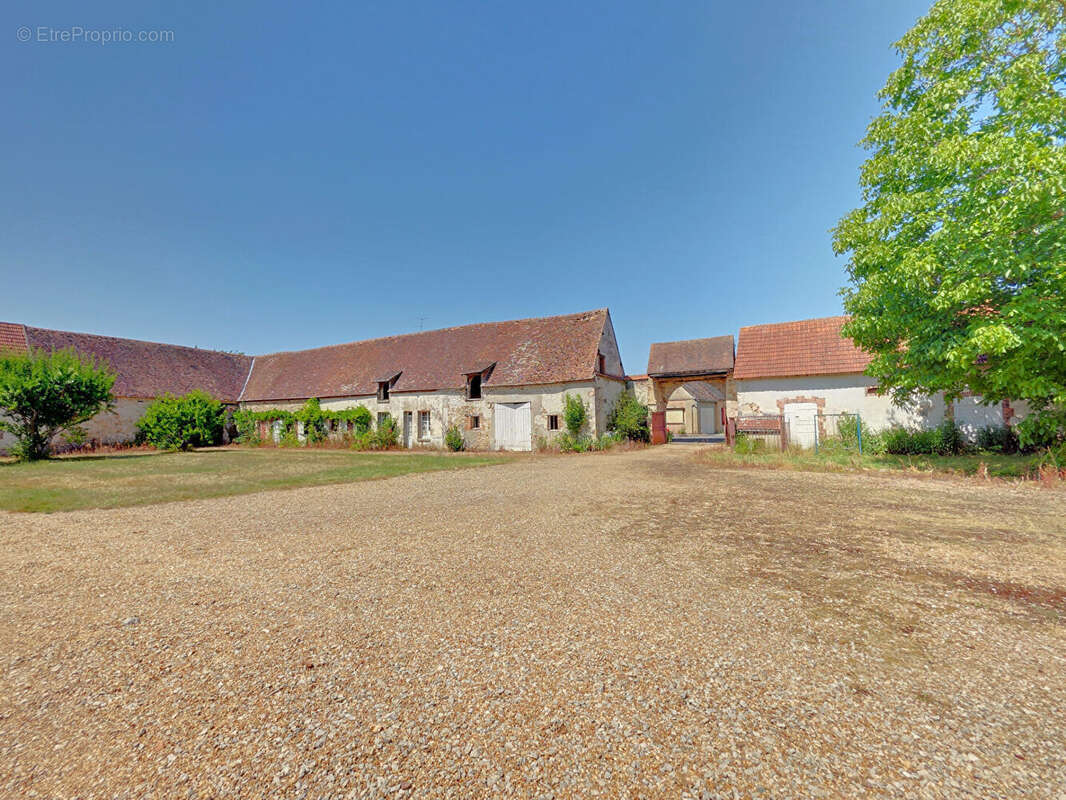 Corps de ferme 265 m2 - photo 15