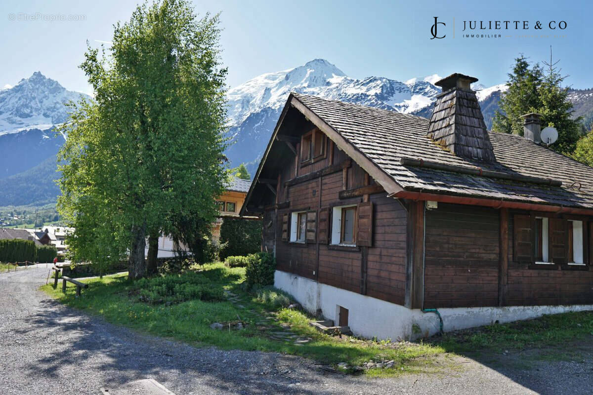 Maison à LES HOUCHES