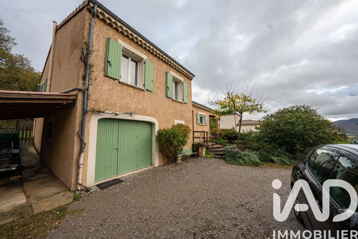 Photo 3 - Maison à SAINT-BAUZILE