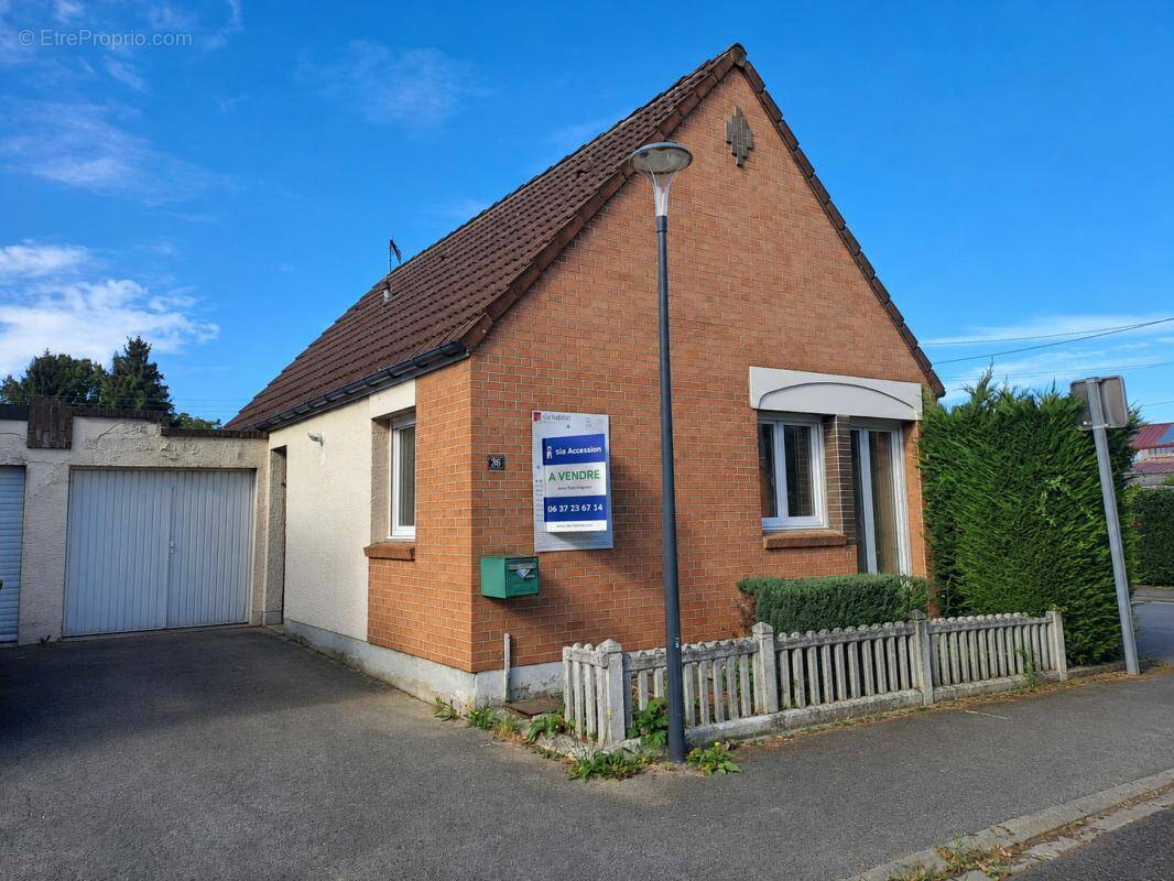 OIGNIES - Plain-pied T2 de 49 m² - photo 1
