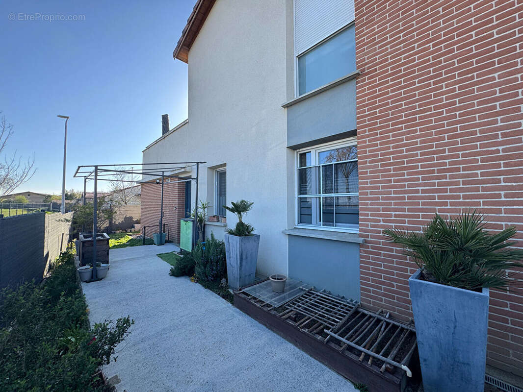 Appartement à SEYSSES