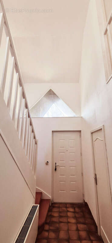 Maison à BURES-SUR-YVETTE