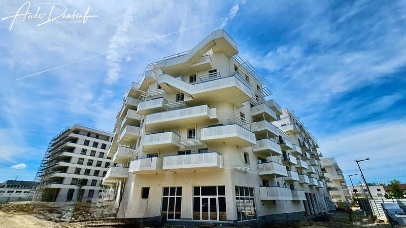 Annecy centre : duplex T4 de 100 m2 avec 2 balcons, 1 terrasse et vue panoranique - photo 7