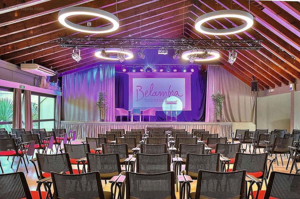 Appartement à LA COLLE-SUR-LOUP