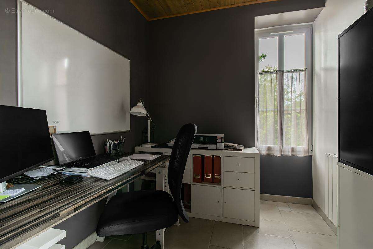 Maison à ROUANS