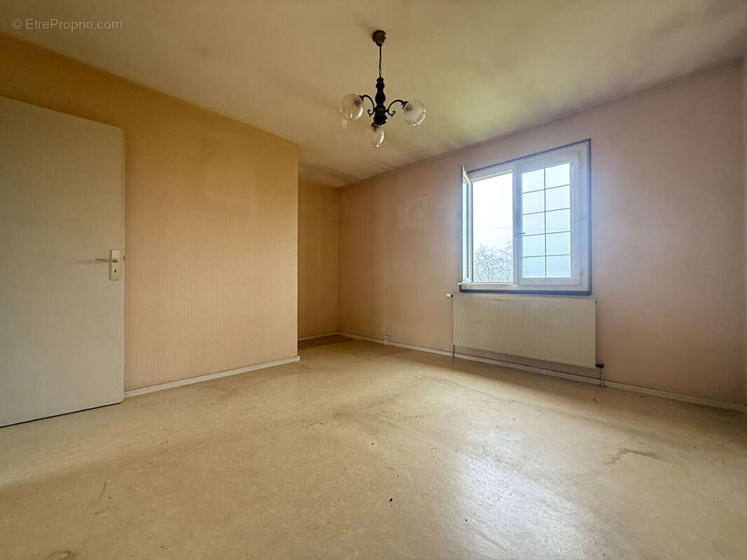 Maison à MONT-SUR-MEURTHE