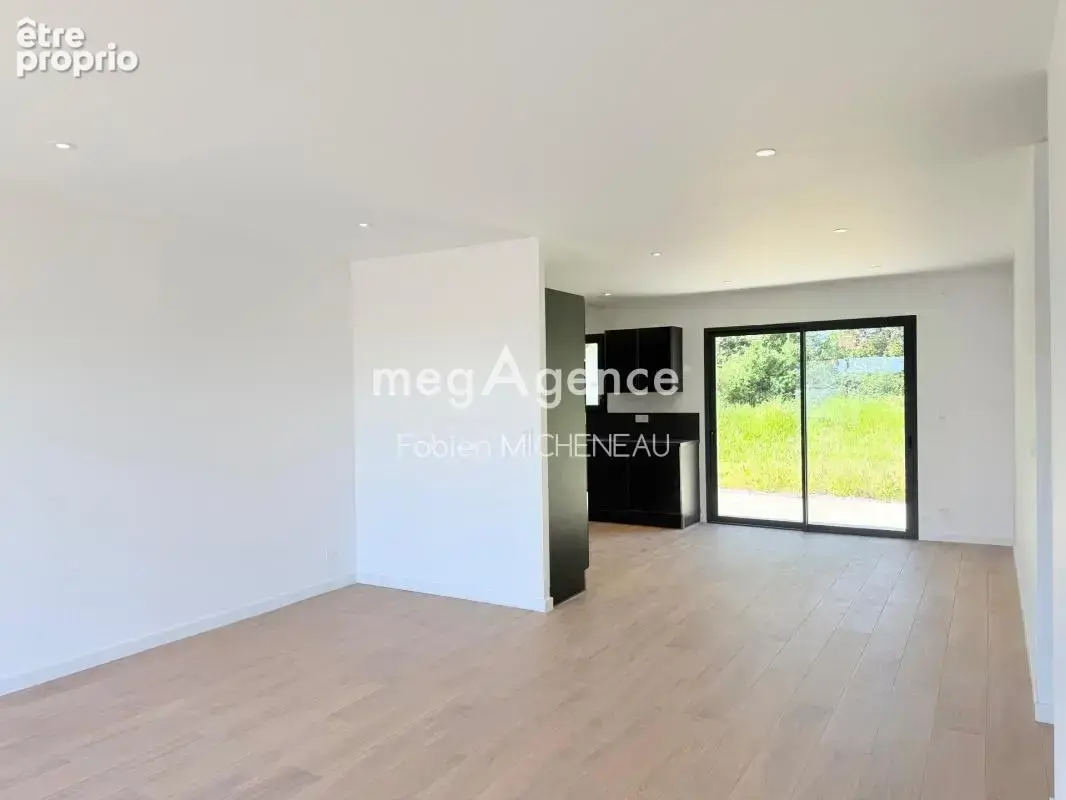 Maison neuve plain pied, Le May sur Evre, 101 m², 3 chambres - photo 5