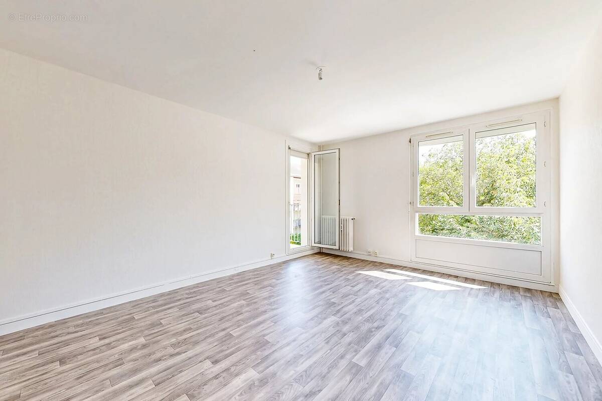 Appartement à BRETIGNY-SUR-ORGE