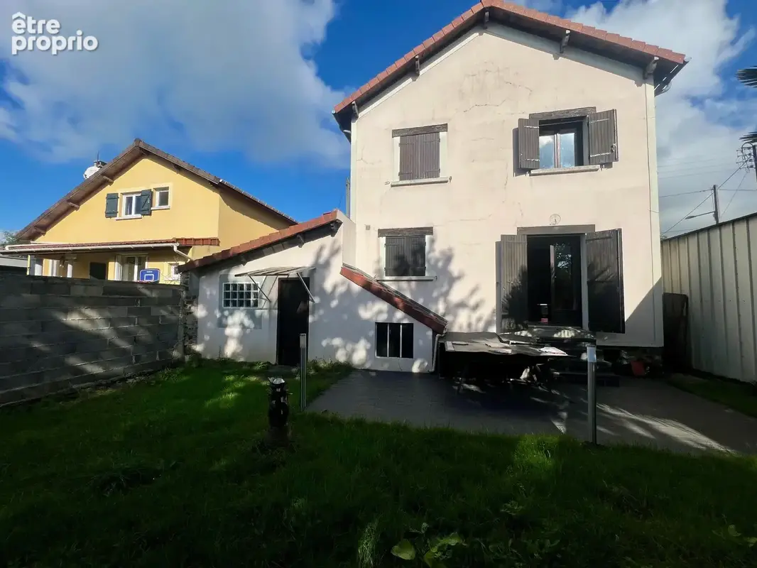 Paray vieille poste pavillon de charme independant sur 350 m2 a 5mn tram t7 - photo 14