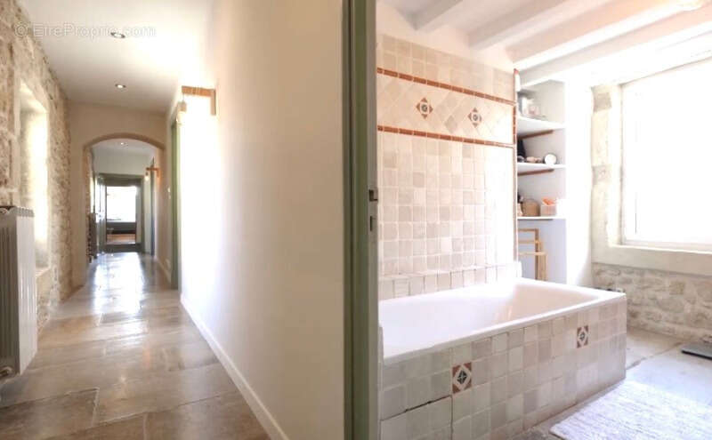 Maison à AIGUES-VIVES
