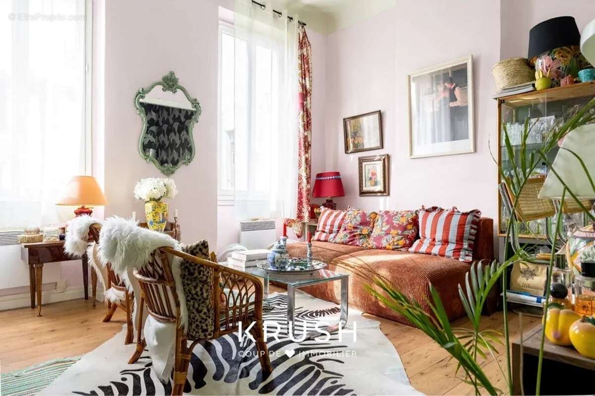 Appartement à MARSEILLE-5E