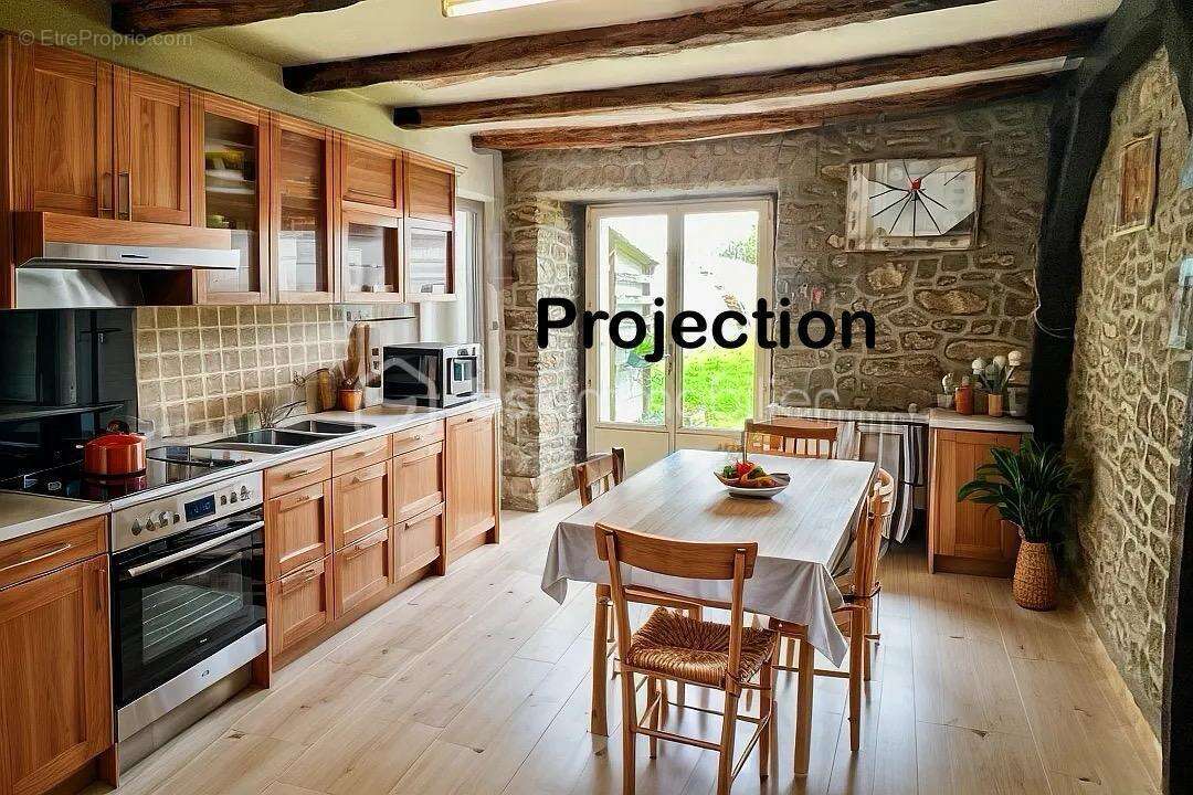 Maison à SAINT-BRICE-EN-COGLES