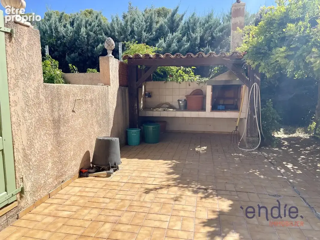 Lorgues villa t6 piscine garage - photo 31