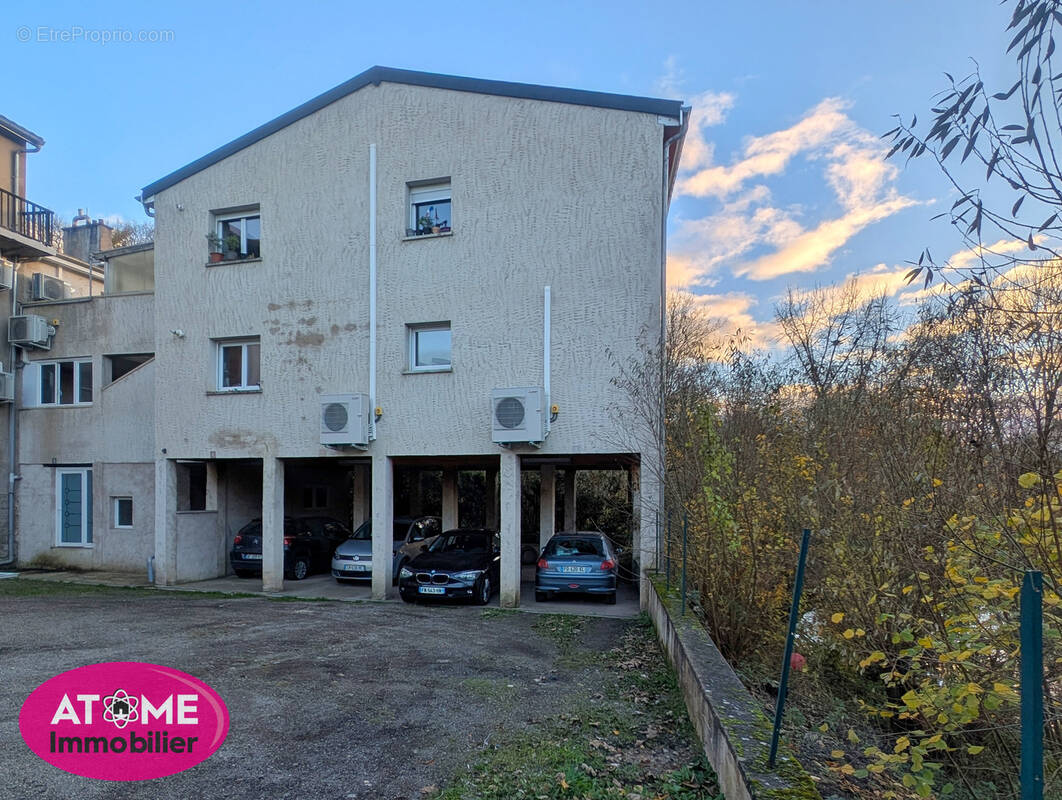 Appartement à AUBOUE