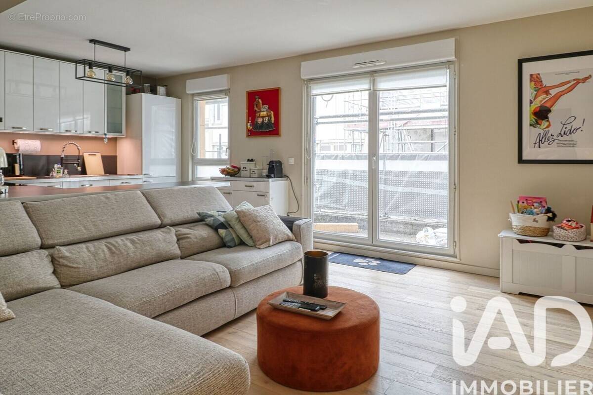 Photo 1 - Appartement à GENNEVILLIERS