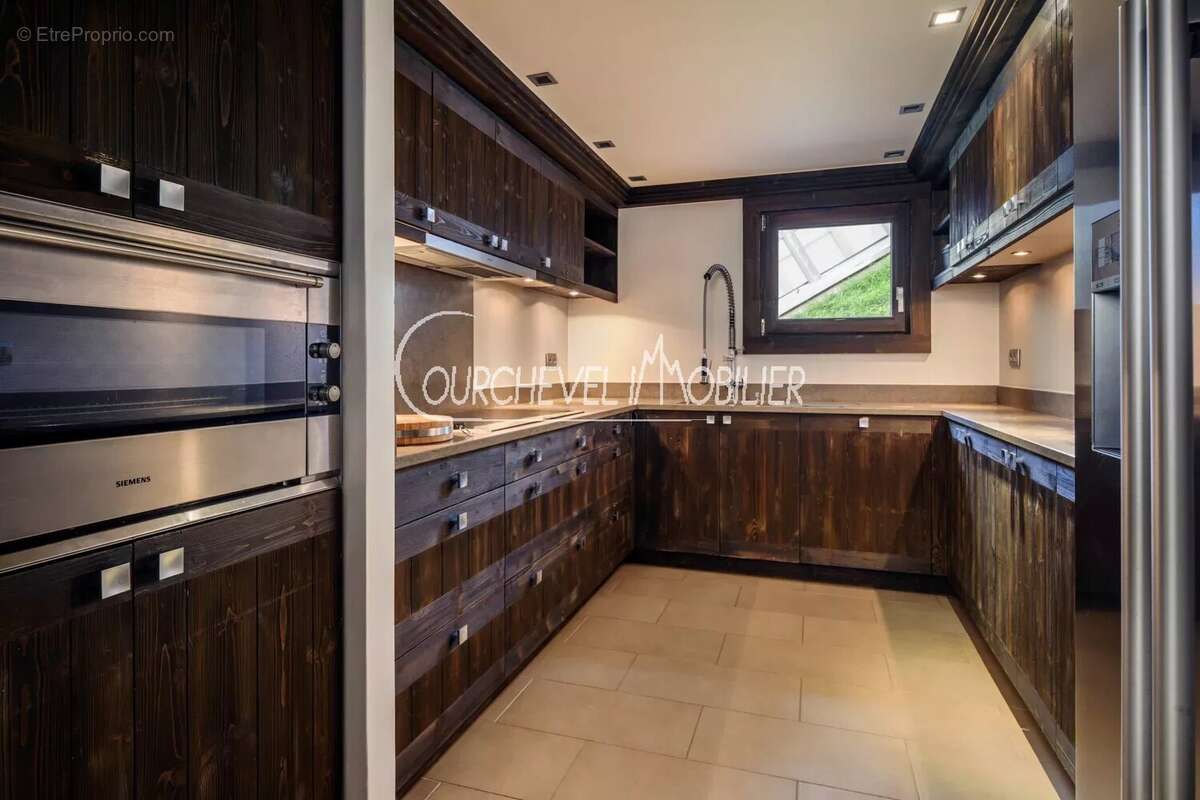 Appartement à LA PERRIERE