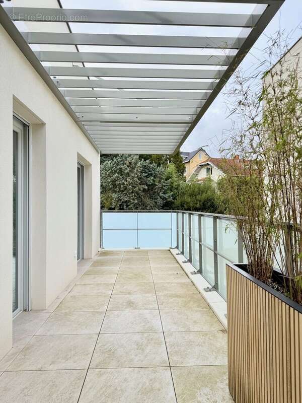 Appartement à CALUIRE-ET-CUIRE