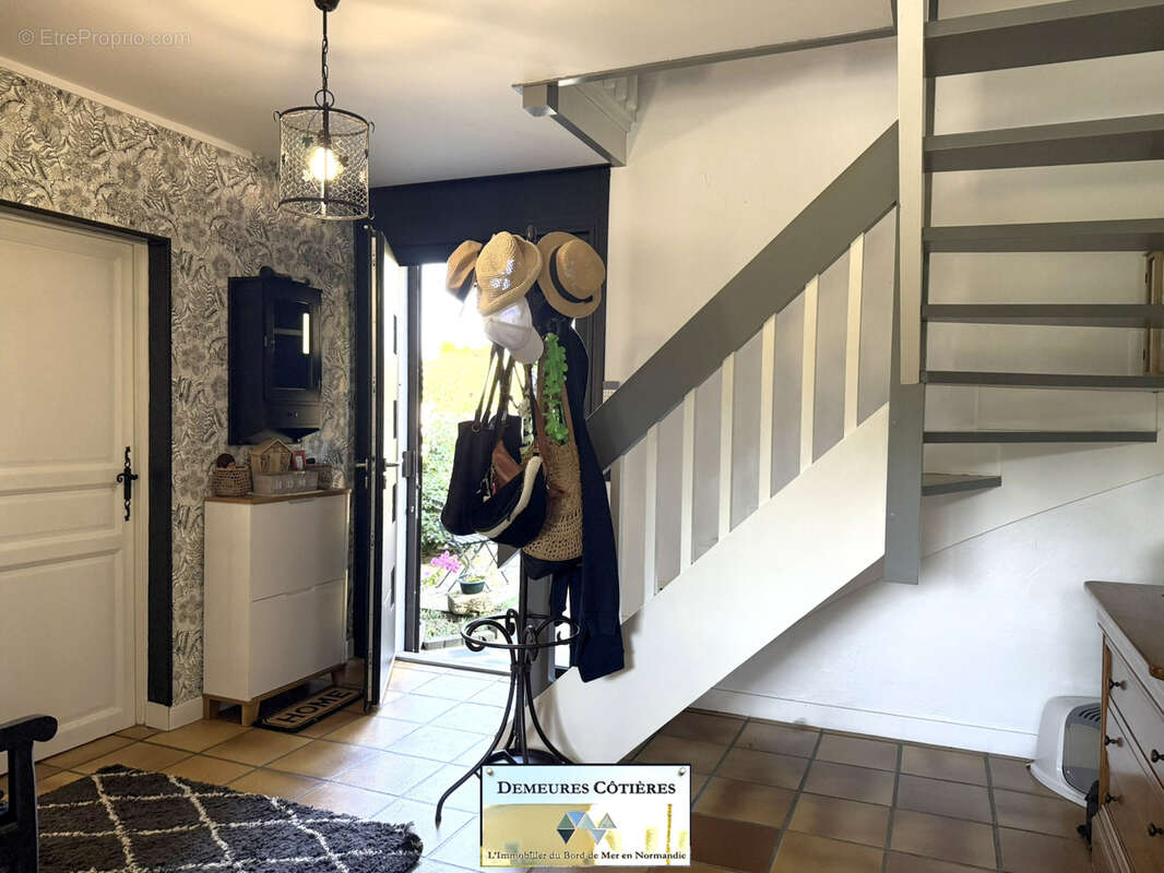 Maison à OCTEVILLE-SUR-MER