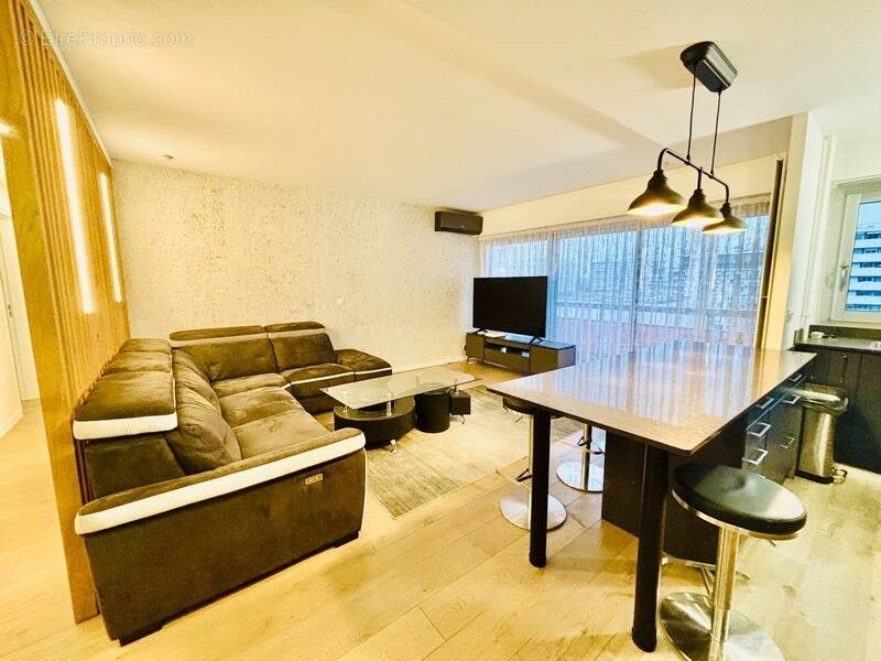 Appartement à CLICHY
