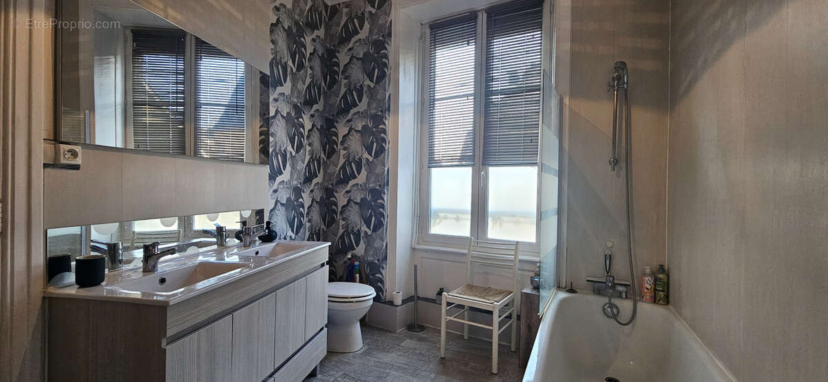 Maison à GRANDCAMP-MAISY