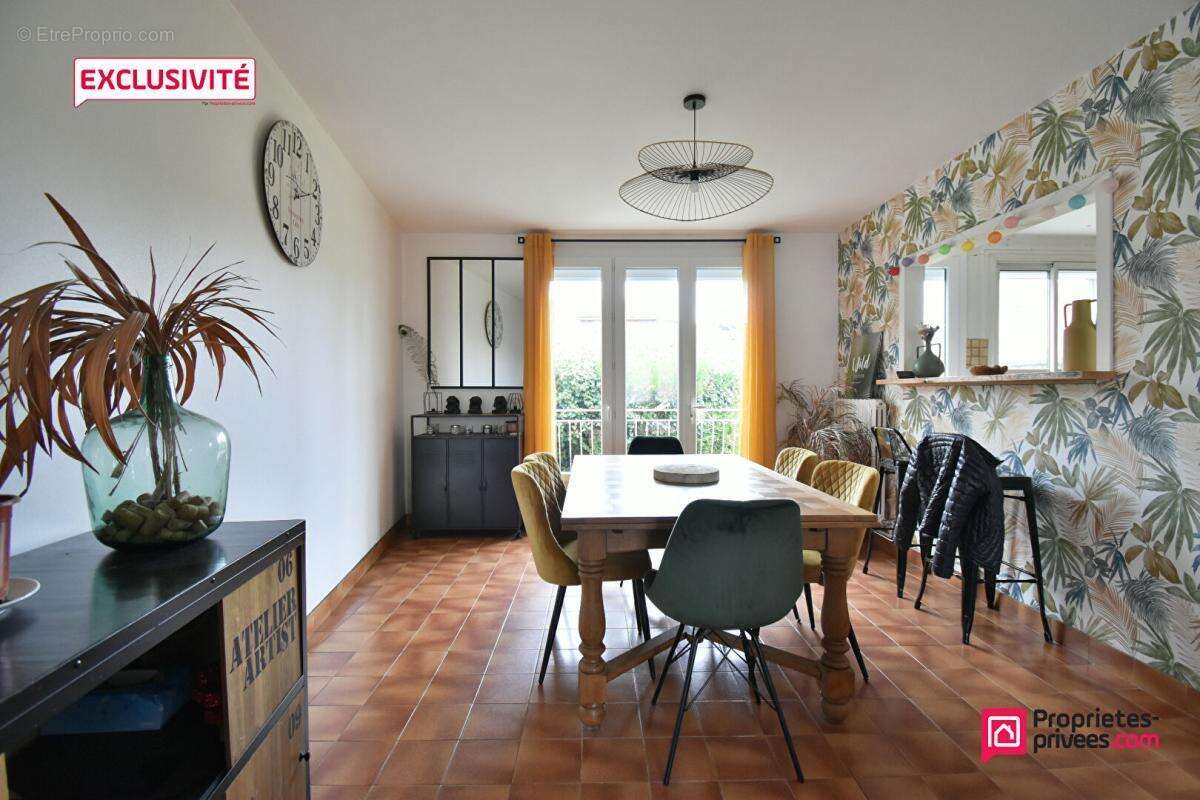 Maison à MAULEVRIER