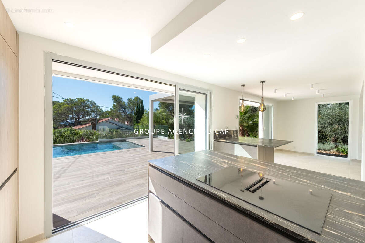 Maison à SAINT-RAPHAEL