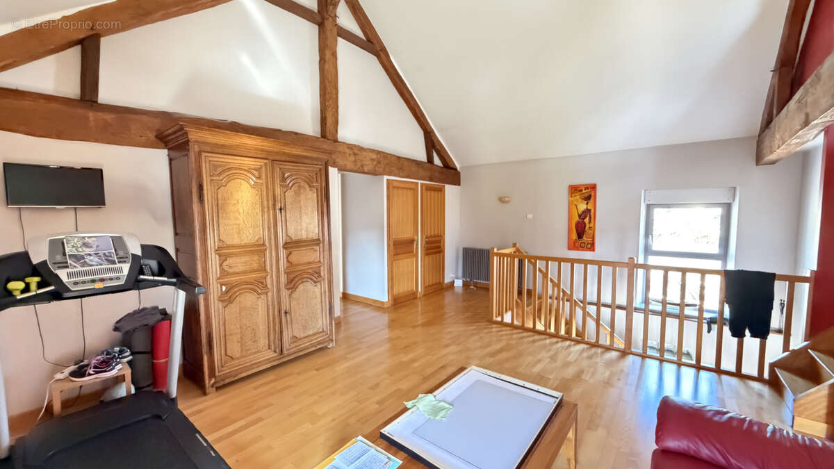 Maison à THOIRY