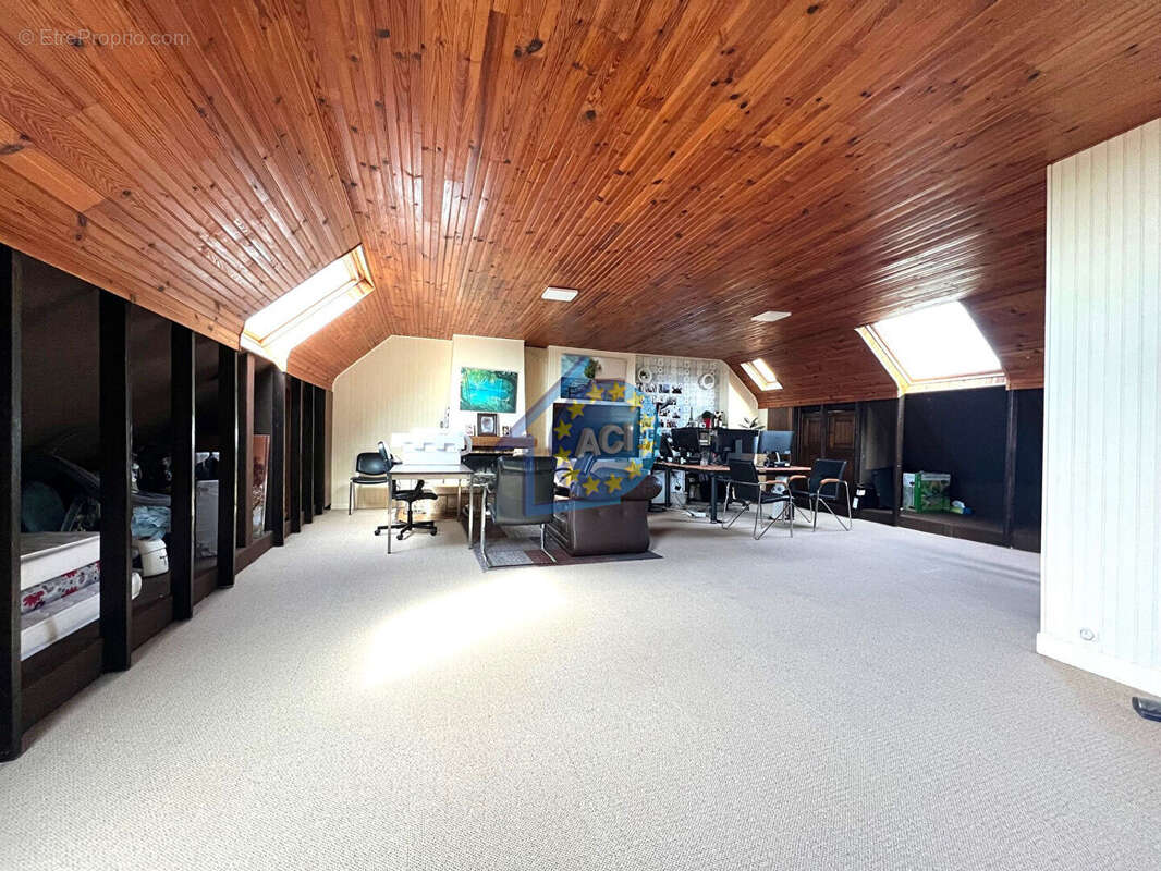 Maison à MANTES-LA-VILLE