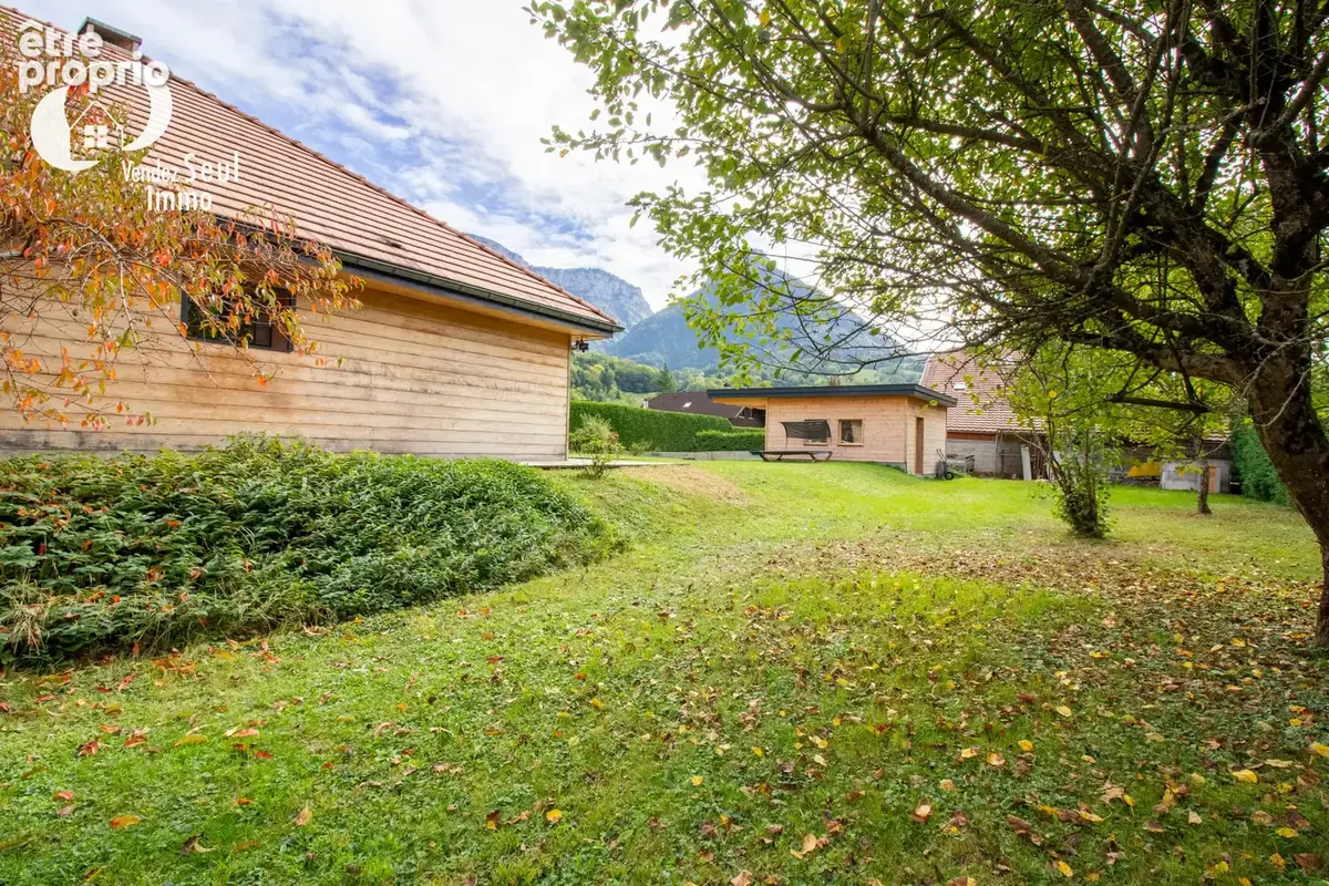 Maison 183,27 m2 - 6 chambres - Terrain 1169 m2 - photo 16