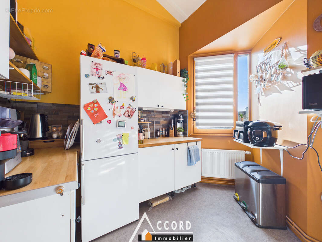 Appartement à SARTROUVILLE