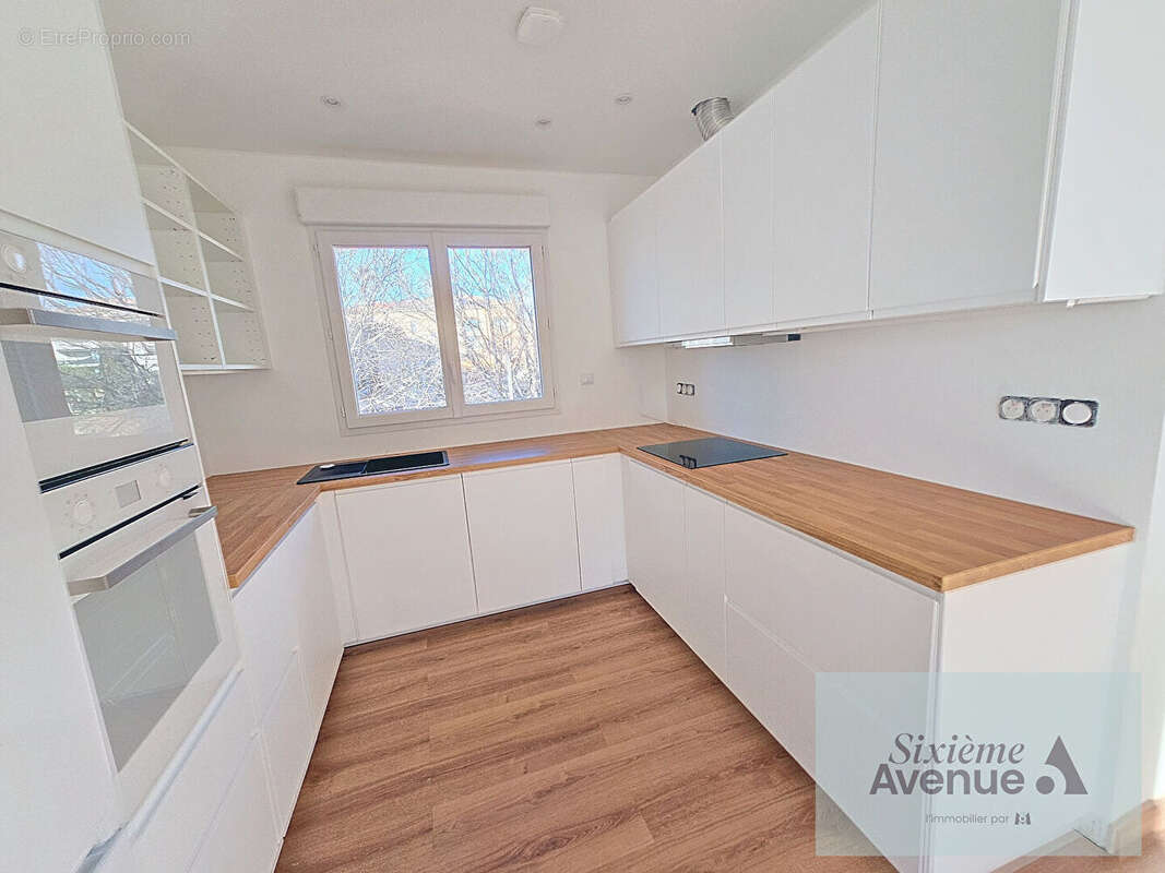 Appartement à SANARY-SUR-MER