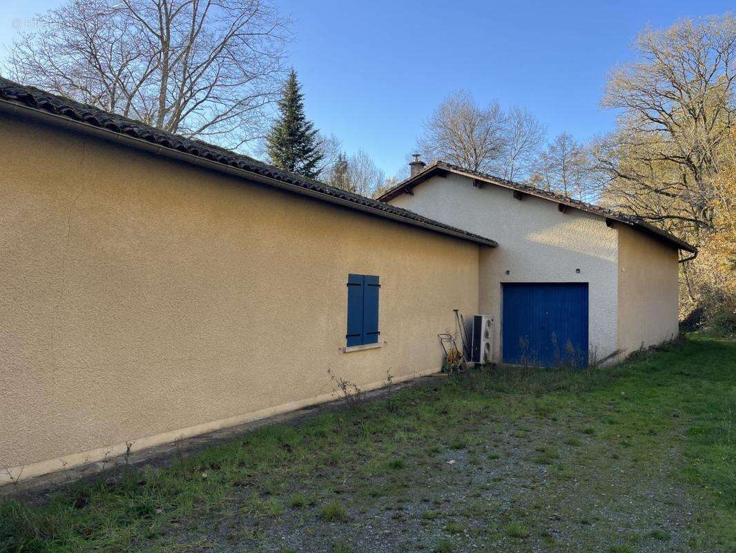 Maison à SAINT-AUVENT