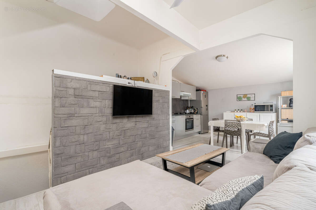 Appartement à MARSEILLE-11E