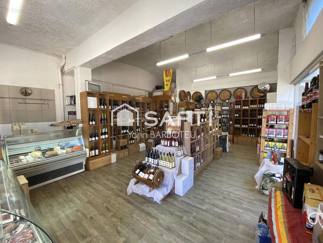 Photo 1 - Commerce à SAINT-CYPRIEN