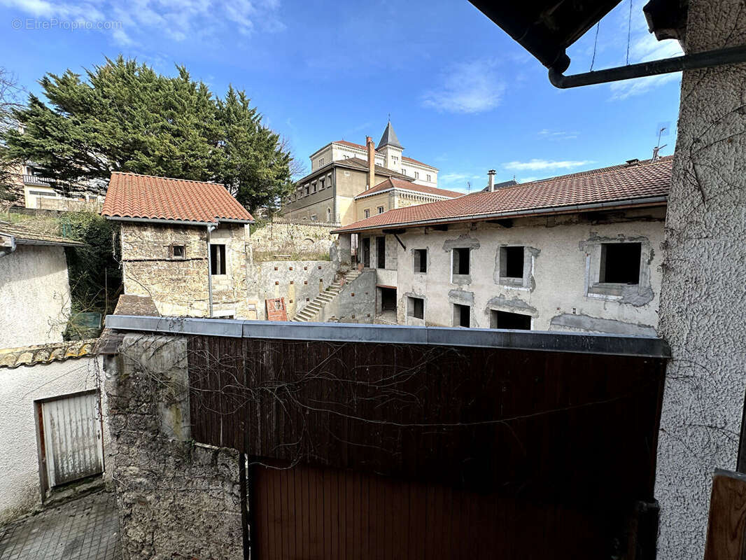 Appartement à MEXIMIEUX