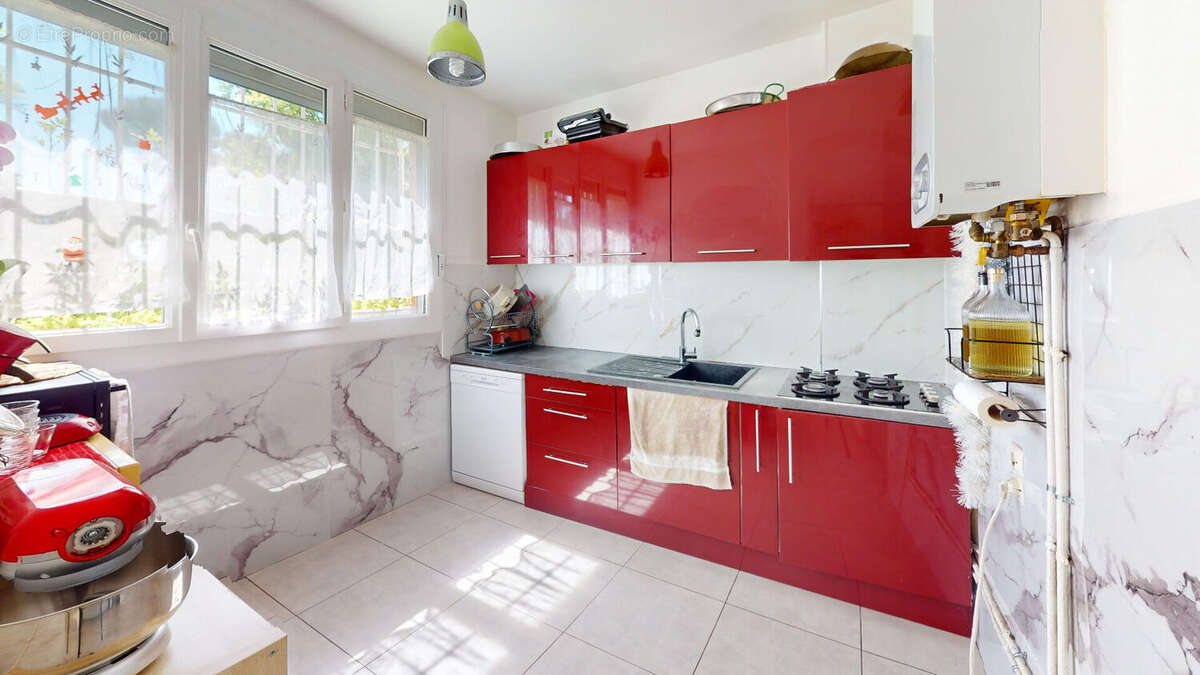 Appartement à MARSEILLE-13E