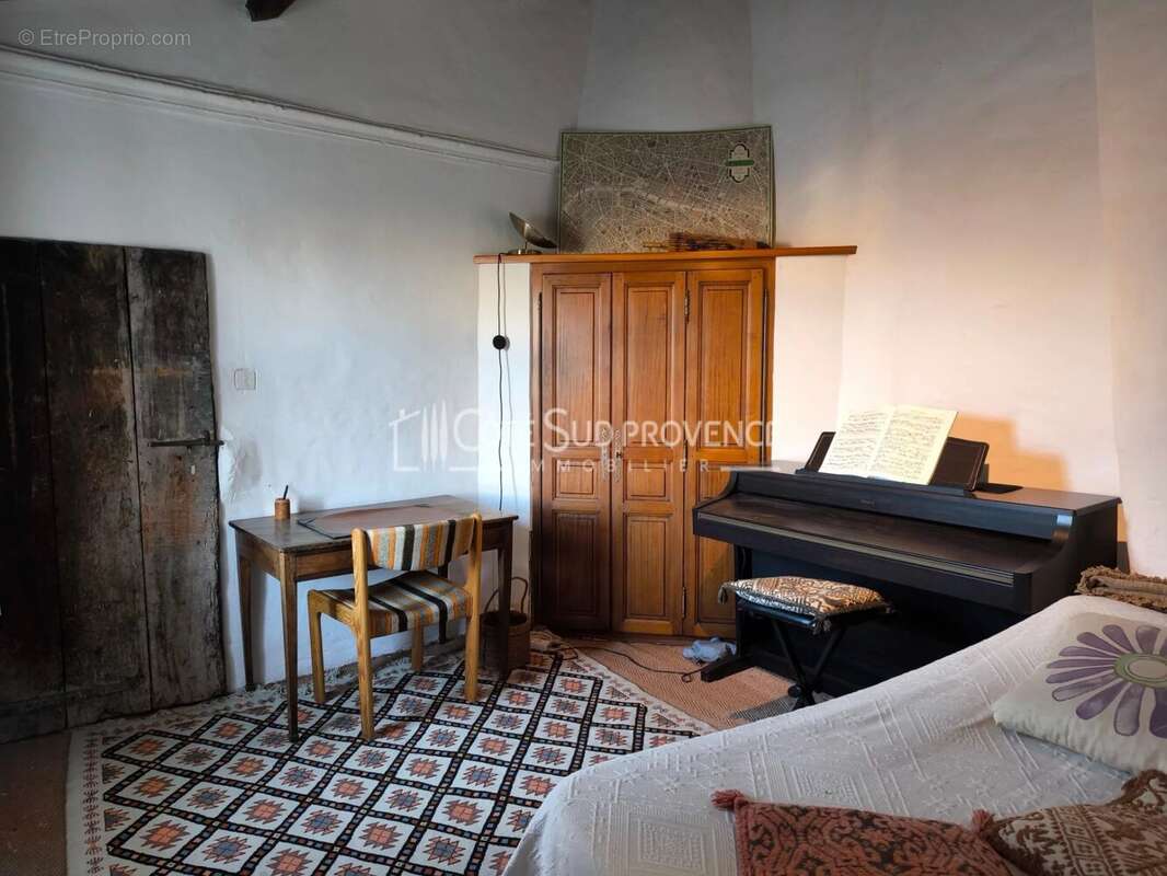 Maison de village vendue meublee a venasque - photo 19
