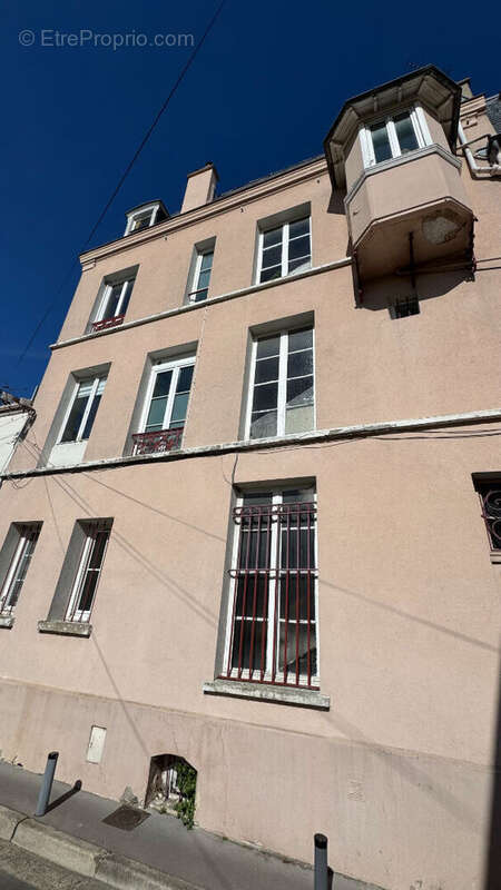 Appartement à ENGHIEN-LES-BAINS