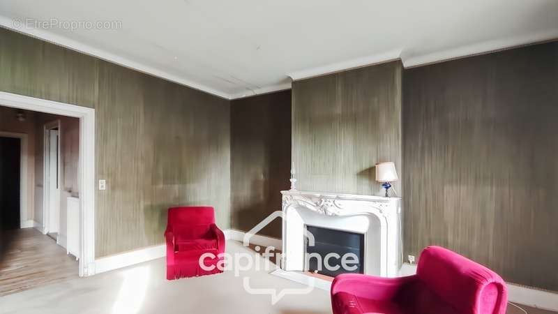 Appartement à SAINTE-LIVRADE-SUR-LOT