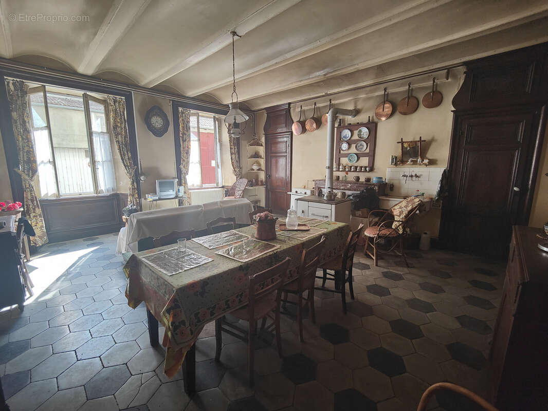 Maison à PAULHAGUET