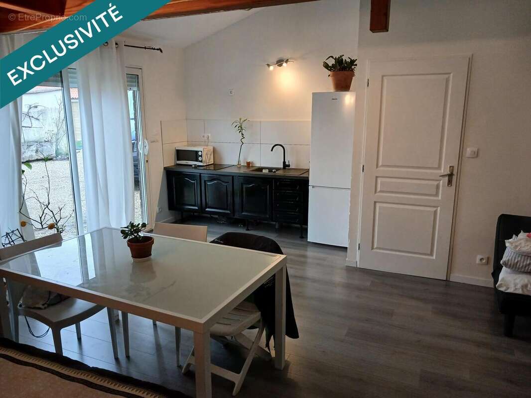 Maison 126 m² à Gemozac  - photo 7