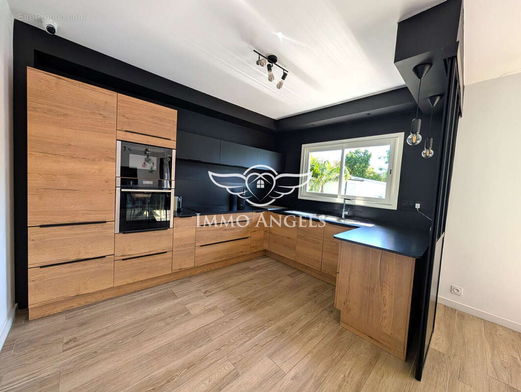 Maison 153 m² à Serignan  - photo 6