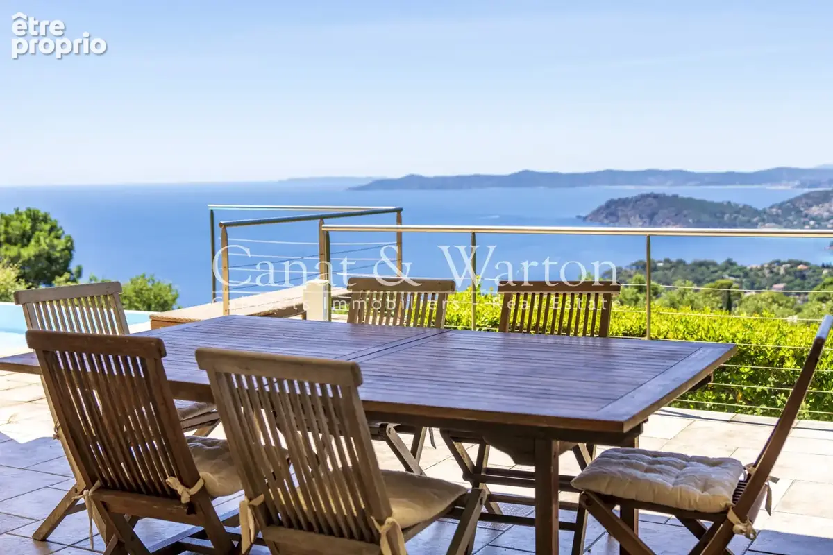 Rayol-candel: villa avec piscine offrant une vue mer exceptionnelle - photo 2