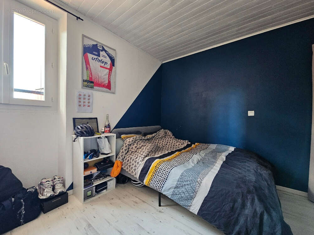 Maison à LA COURONNE