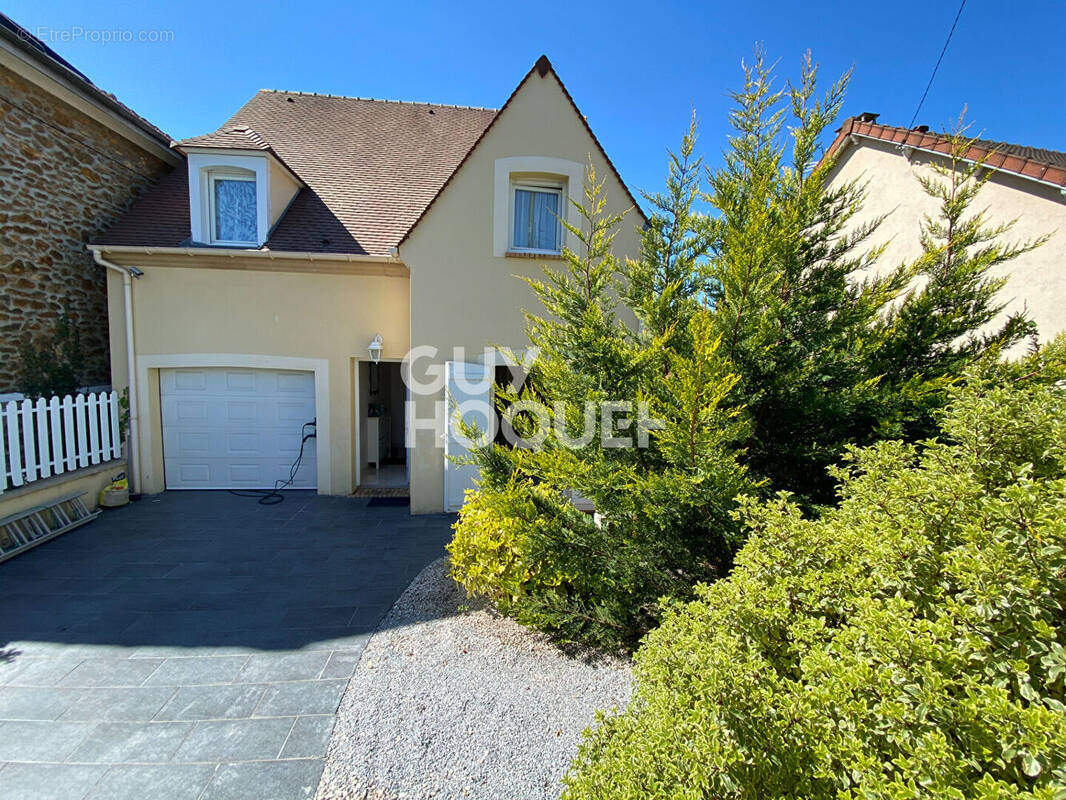 Maison à CHELLES